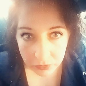 Meet your Posher, Christie